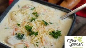 Copycat Olive Garden Chicken Gnocchi Soup, homemade and freshly served