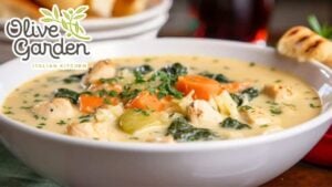Olive Garden’s Chicken & Gnocchi Soup Copycat, homemade and freshly served