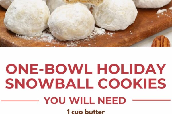 One-Bowl Holiday Snowball Cookies, homemade and freshly served