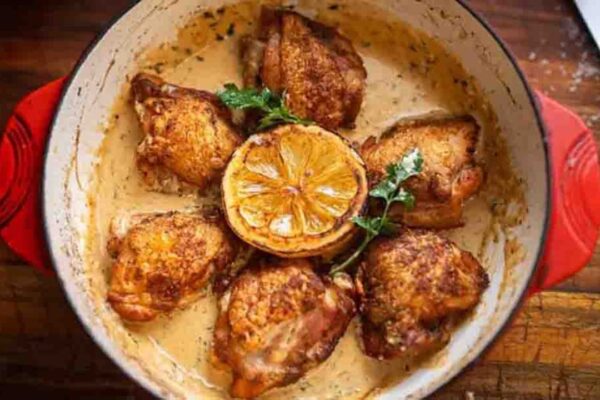 One-Pan Lemon Garlic Chicken, homemade and freshly served