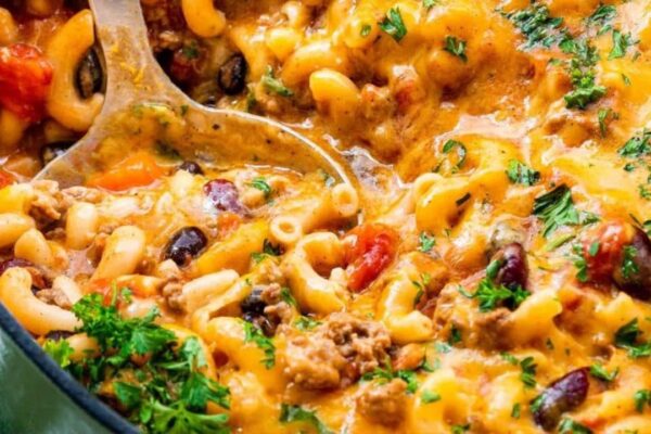 One Pot Chili Mac and Cheese, homemade and freshly served