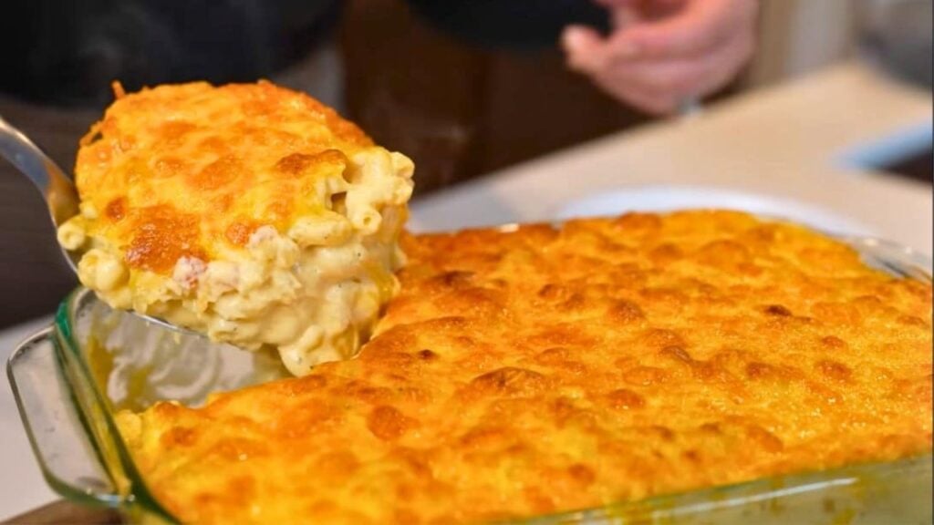 Cheesiest Oven-Baked Mac and Cheese, homemade and freshly served