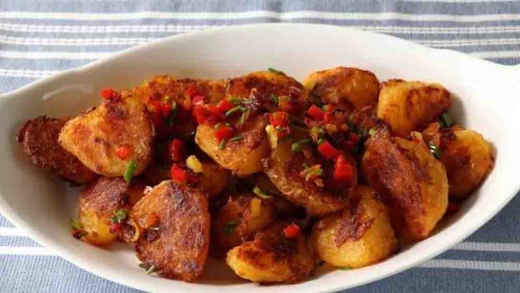 Oven-Roasted Breakfast Potatoes, homemade and freshly served