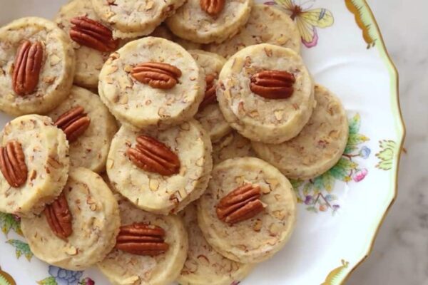 Pecan Sandies, homemade and freshly served