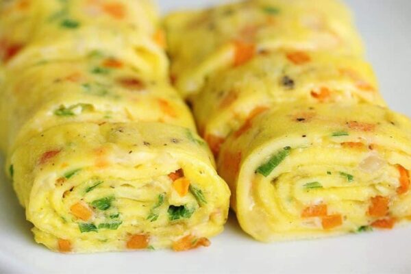 Perfect Egg Roll Ups, homemade and freshly served