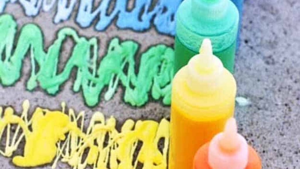 21 DIY Paint Recipes To Make For the Kids, homemade and freshly served