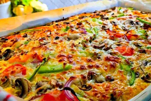 Pizza Sheet Pan Casserole, homemade and freshly served