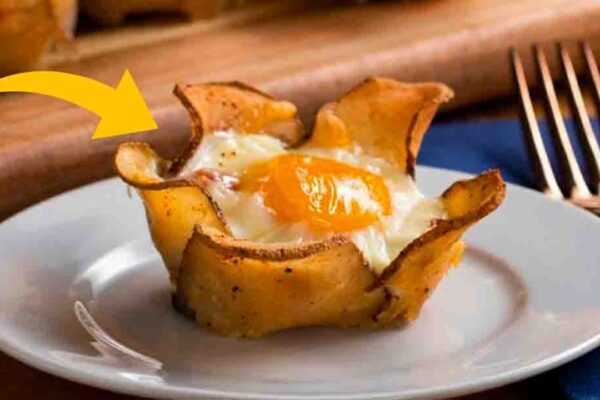 Potato Flower Breakfast Cups, homemade and freshly served