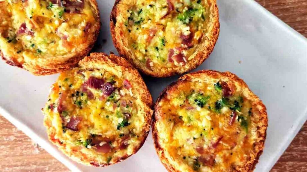 Easy Quiche Toast Cups, homemade and freshly served