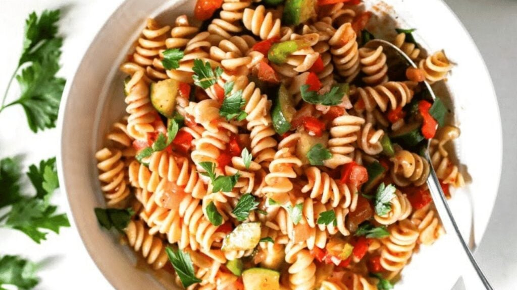 Quick and Easy Summer Pasta Salad, homemade and freshly served