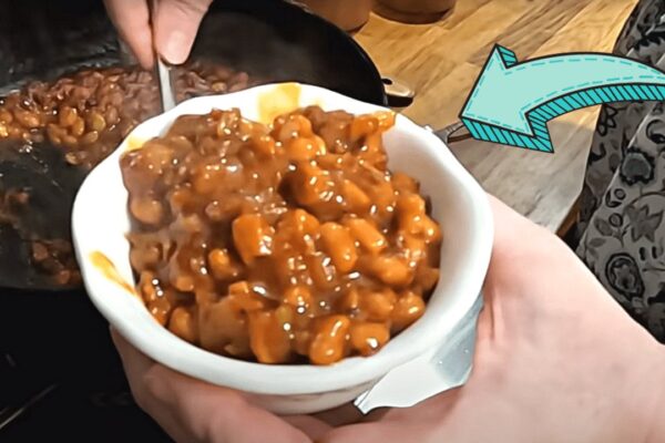 Quick “Shortcut” Baked Beans, homemade and freshly served