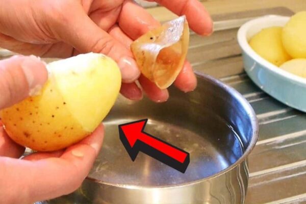 Super Quick Potato Peeling Hack, homemade and freshly served