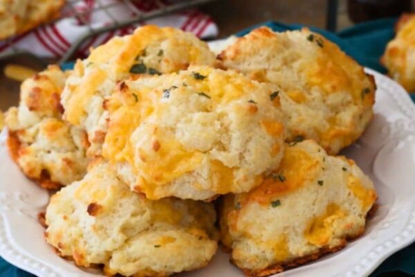 Quickest Way to Make Biscuits, homemade and freshly served