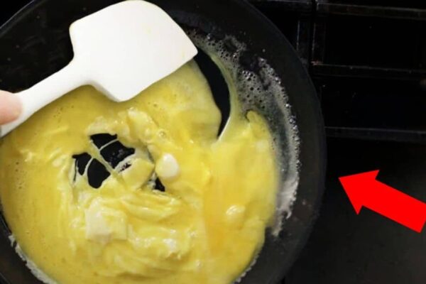 Restaurant-Quality Scrambled Egg Hack, homemade and freshly served