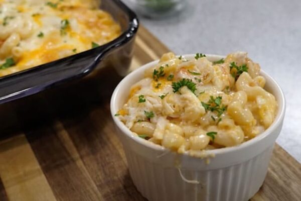 Easy Seafood Mac and Cheese, homemade and freshly served