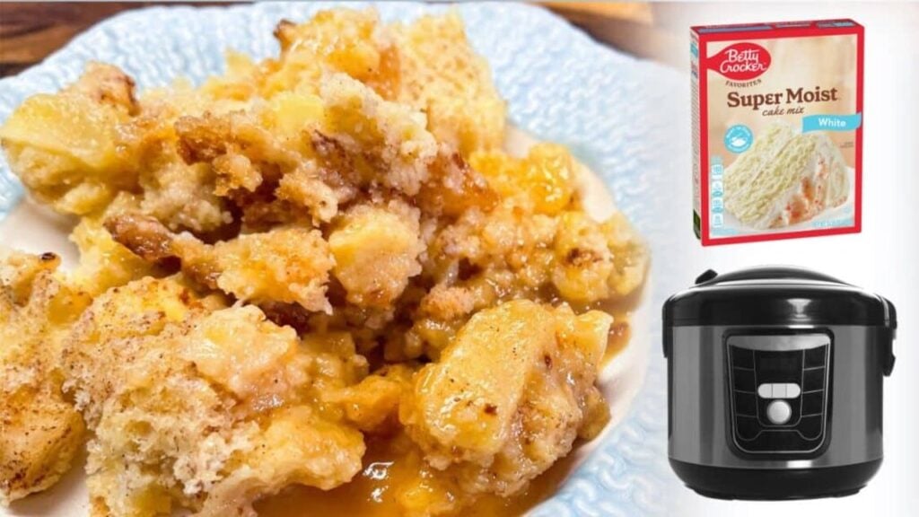 Slow Cooker Apple Pudding Cake, homemade and freshly served