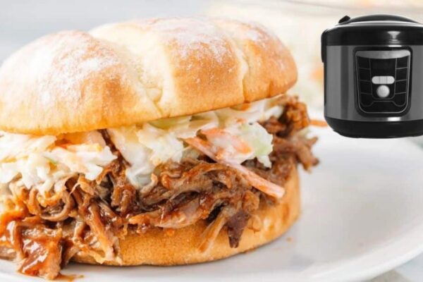 Slow Cooker BBQ Pulled Pork, homemade and freshly served
