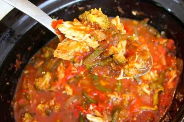 Slow Cooker Chicken and Vegetables, homemade and freshly served