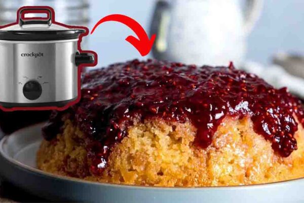 Slow Cooker Jam Sponge Pudding, homemade and freshly served