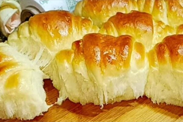 Soft and Fluffy Bread, homemade and freshly served