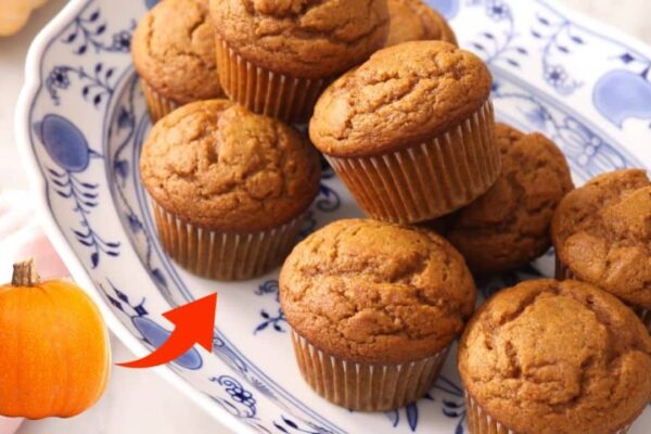 Soft and Fluffy Pumpkin Muffins, homemade and freshly served