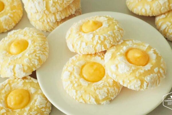 Soft Lemon Curd Cookies, homemade and freshly served