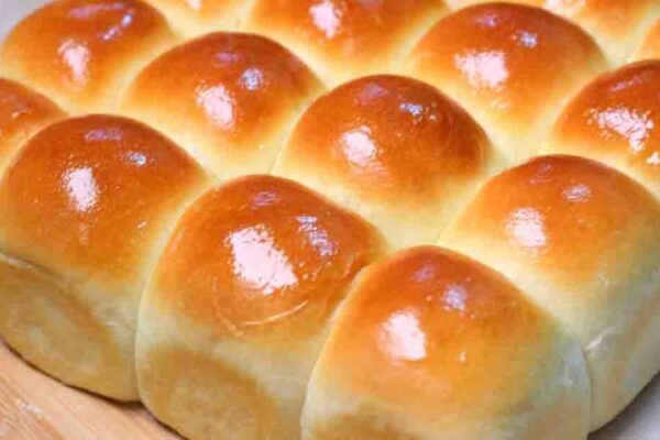 Easy Soft Milk Bread, homemade and freshly served