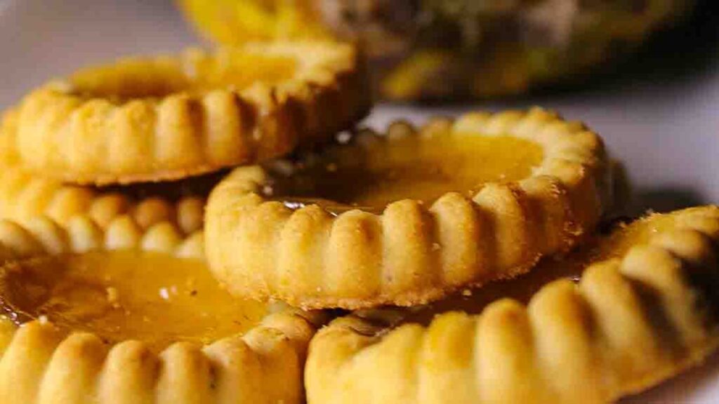 Soft Pineapple Cookies, homemade and freshly served