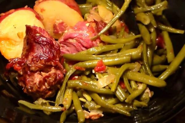 Southern-Style Green Beans, Turkey Necks & Potatoes, homemade and freshly served