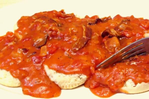 Southern Tomato & Bacon Gravy, homemade and freshly served