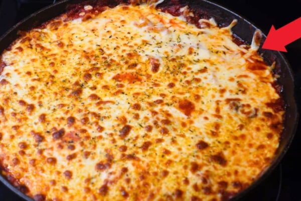 Quick and Easy Stovetop Lasagna, homemade and freshly served