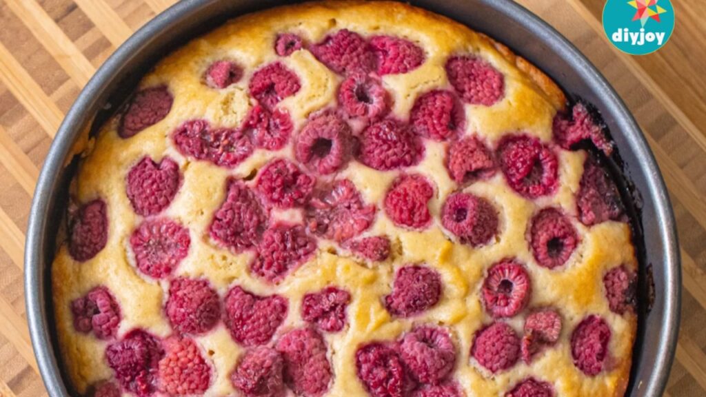 Summer Raspberry Cake, homemade and freshly served