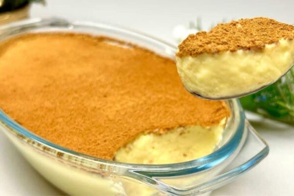 Super Easy 6-Ingredient Homemade Pudding, homemade and freshly served