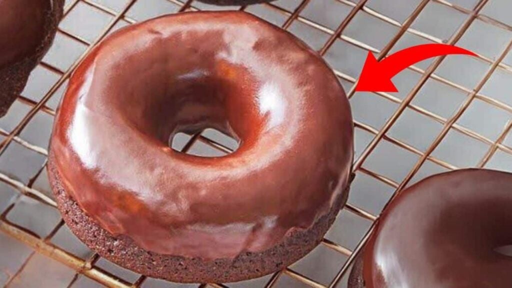 Super Easy Chocolate Donuts, homemade and freshly served