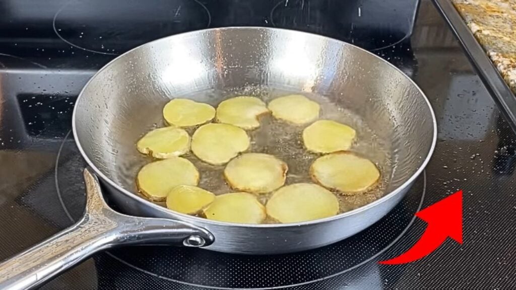 5 Simple Tricks to Prevent Oil From Splattering