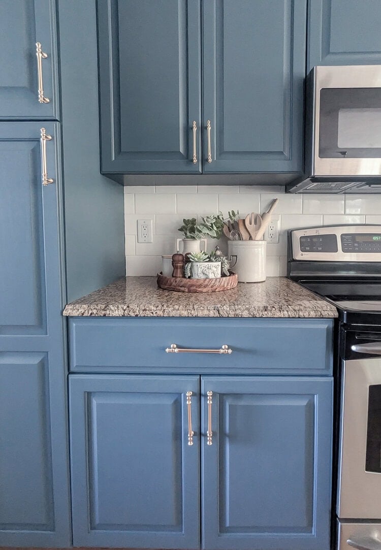 Budget Home Improvement | How to Repaint Painted Cabinets With a Gorgeous Paint Finish That Lasts