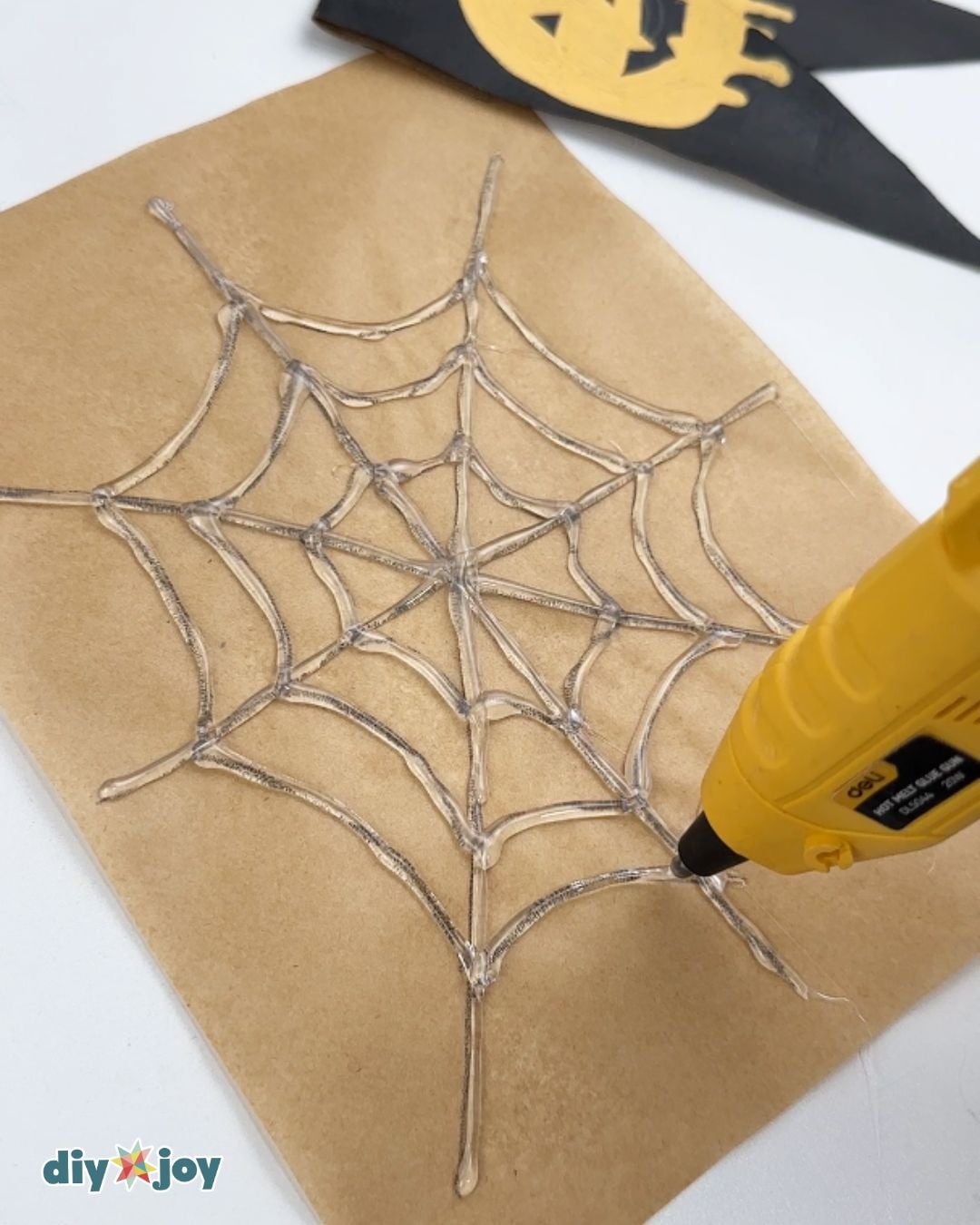 Glue gun crafts - spider webs