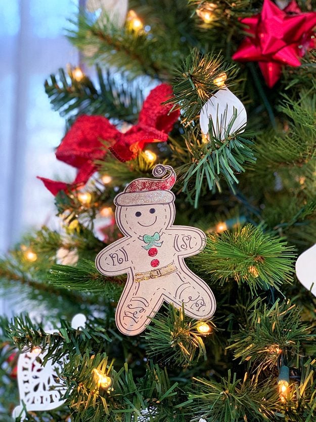 How to Wrap a Gift Wrapping Ideas - DIY Paper Gingerbread Man Gift Tags - diy paper gingerbread man gift tags
