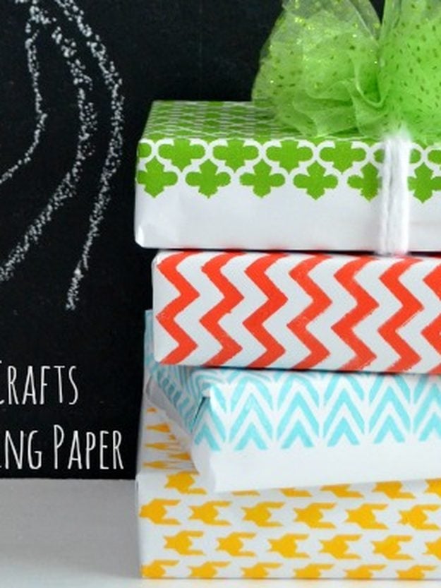 How to Wrap a Gift Wrapping Ideas - DIY Stenciled Wrapping Paper - diy stenciled wrapping paper