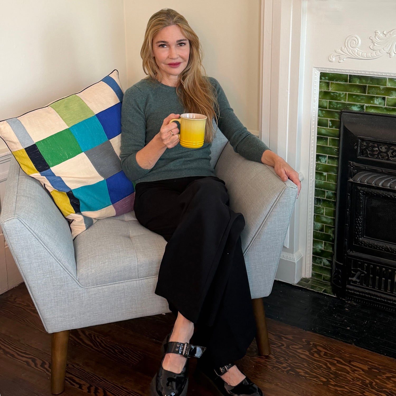 About Stephanie Hicks - DIY JOY